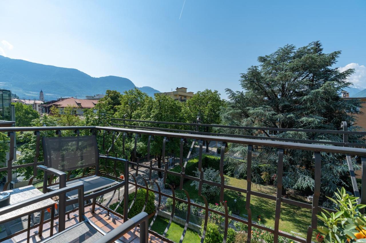 Villa Stubai - Penthouse In The Heart Of Merano Extérieur photo